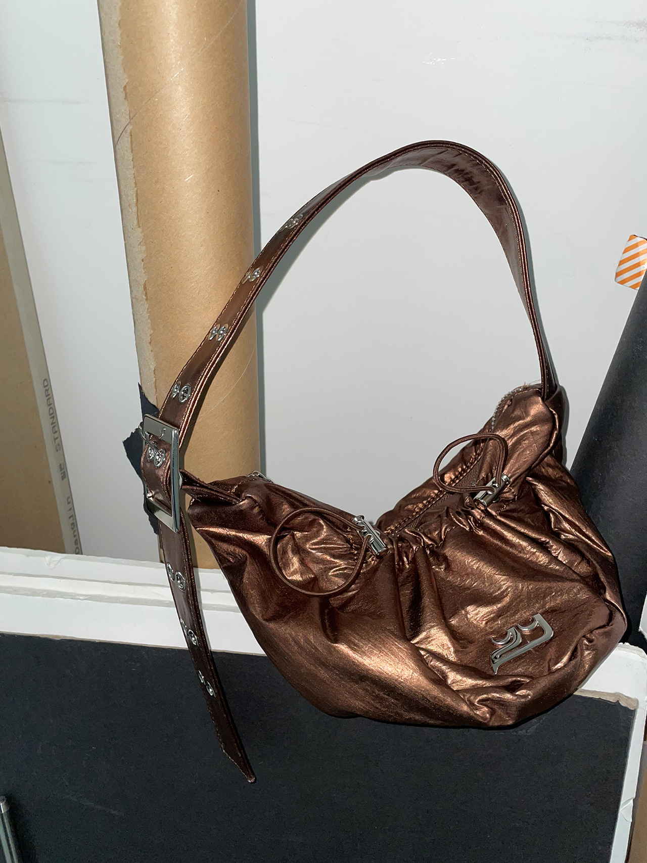 Y.11 Sasha Draw String Mini Buckle Bag / Y.11-BB16 / CHOCOLATE